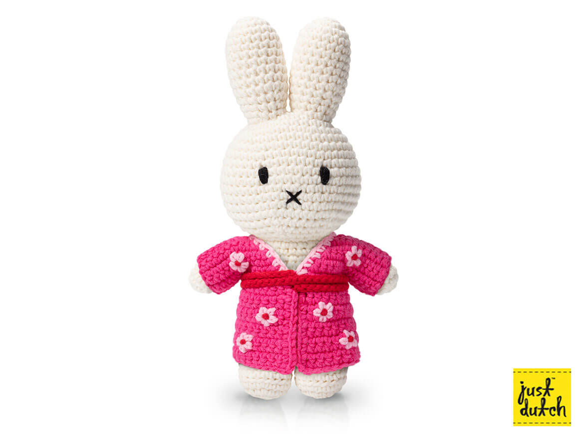 MIFFY-Kuschelhase-im-Kimono-just-dutch.jpg MIFFY Kuschelhase im Kimono – Bild 1