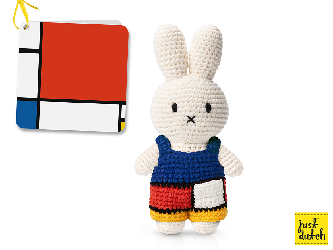 MIFFY-im-Mondrian-Overall.jpg MIFFY im Mondrian Overall – Bild 1