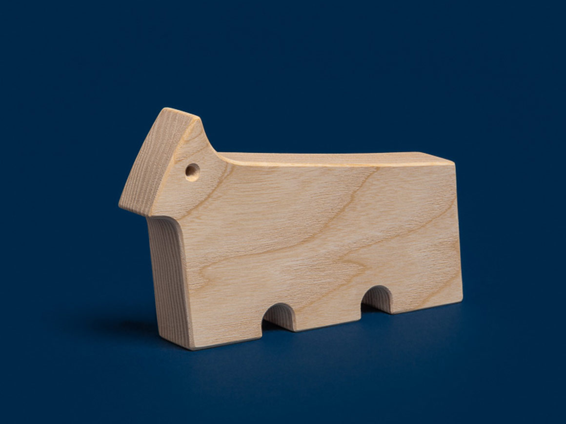 Stier-Klotztier-Kumi-Mood.jpg Klotzfigur Norbert, KUMI MOOD – Bild 1