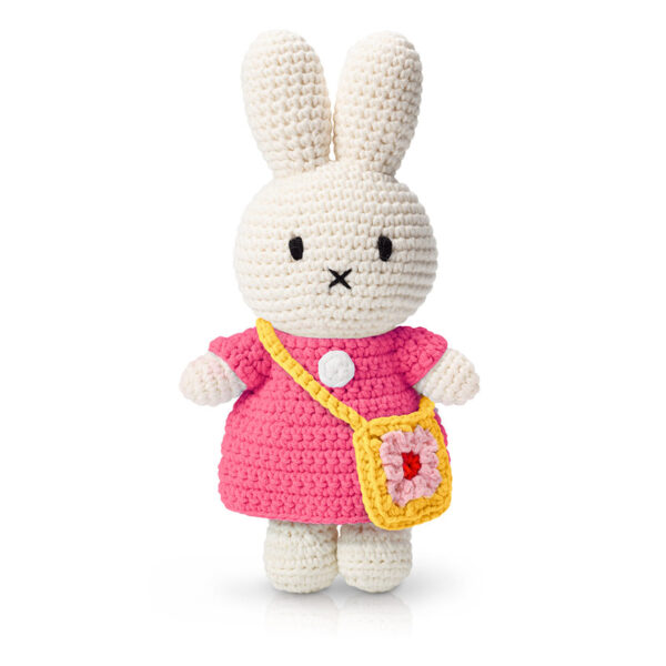 MIFFY gehäkeltes Kuscheltier - mit Blumentäschchen