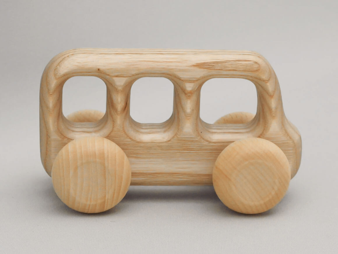 Retro-Auto-Holzspielzeug-Lotes-Toys-filipok.jpg Retro-Holzauto, Lotes Toys – Bild 1