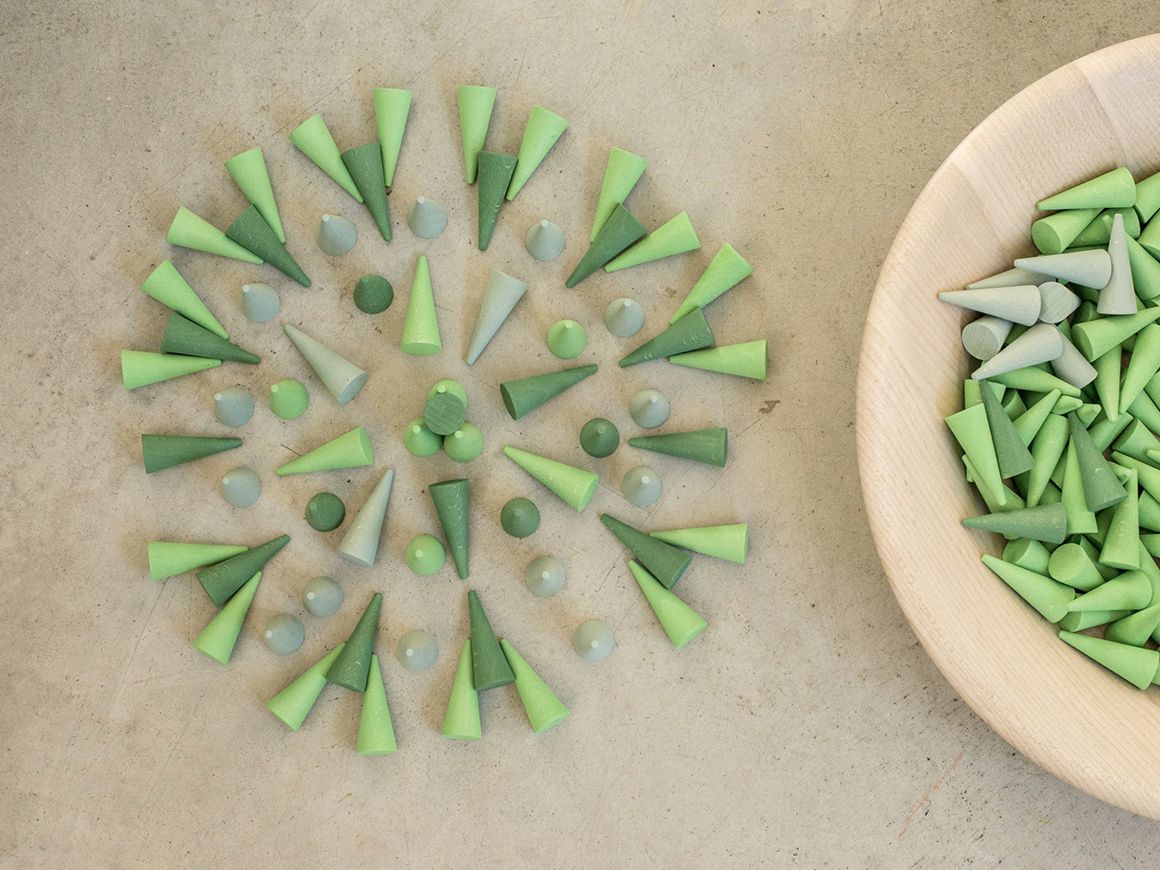 Mandala-Green-Cone-Grapat.jpg Mandala Green Cone, 36 Teile, Holzspielzeug – Bild 1
