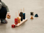 Steckspiel Regenbogen XL, WOODEN STORY – Bild 5
