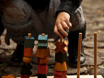 Steckspiel Regenbogen, WOODEN STORY – Bild 3