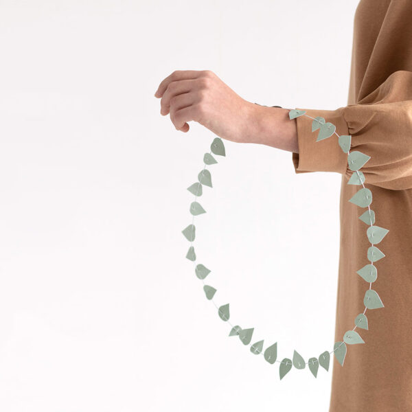 twig leaves SAGE GREEN