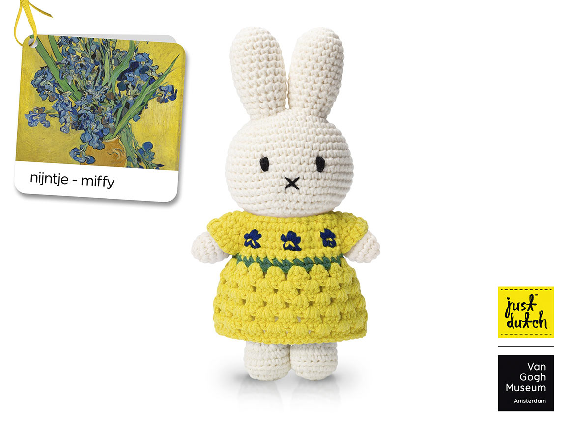 MIFFY-Kuschelhase-im-neuen-Iris-Kleid.jpg MIFFY Kuschelhase - im neuen Iris-Kleid – Bild 1