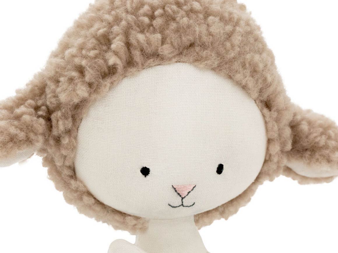 Zoe-das-Schaf-Meerjungfrau-Gesicht-Orange-Toys Zoe das Schaf – Meerjungfrau Kuscheltier (30 cm) – Bild 5