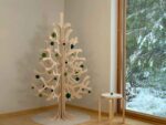 Lovi Spruce 180 cm – Großer Holz-Weihnachtsbaum – Bild 3