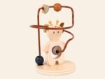 Motorikschleife aus Holz Leonie von Egmont Toys mit bunten Holzperlen und Giraffe