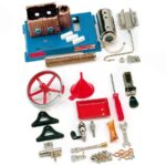 Wilesco D5 Bausatz zum Aufbau einer Modelldampfmaschine mit Messingkessel und Dampfpfeife.