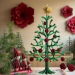 Lovi Weihnachtsbaum Set mit Minikugeln, 55 cm, aus Holz mit roten Kugeln und gelbem Stern